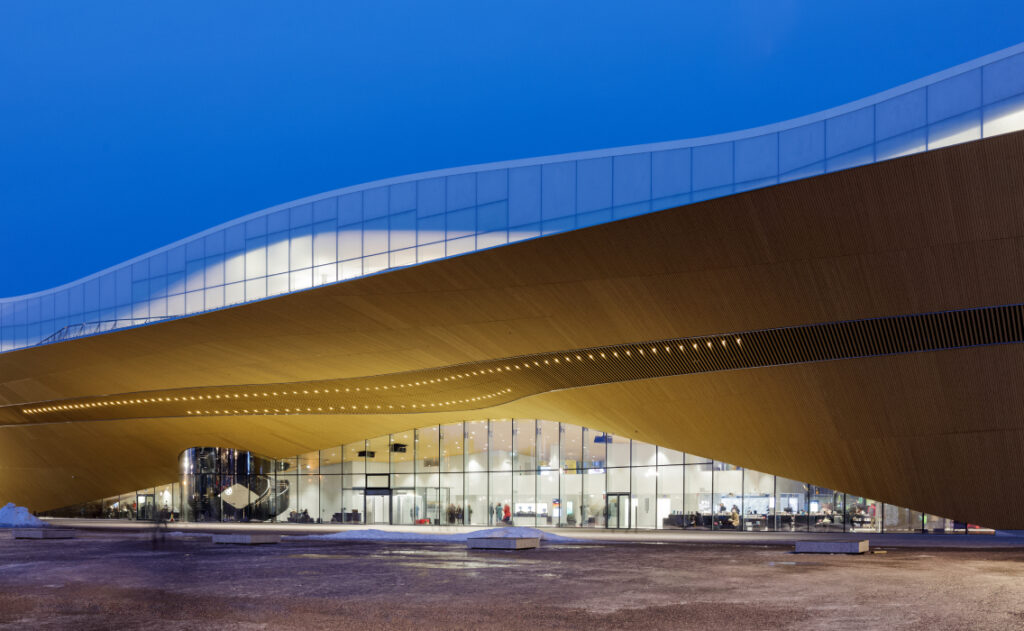Helsinki Keskraamatukogu Oodi (Timbeco Woodhouse OÜ). Foto Timbeco