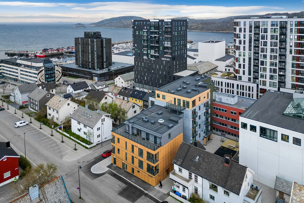 Overall winner and best apartment building of the Prefab House of the Year 2023 contest. Apartment building in Norway by Kodumaja. Photo: HTS media/Tom Antonsen