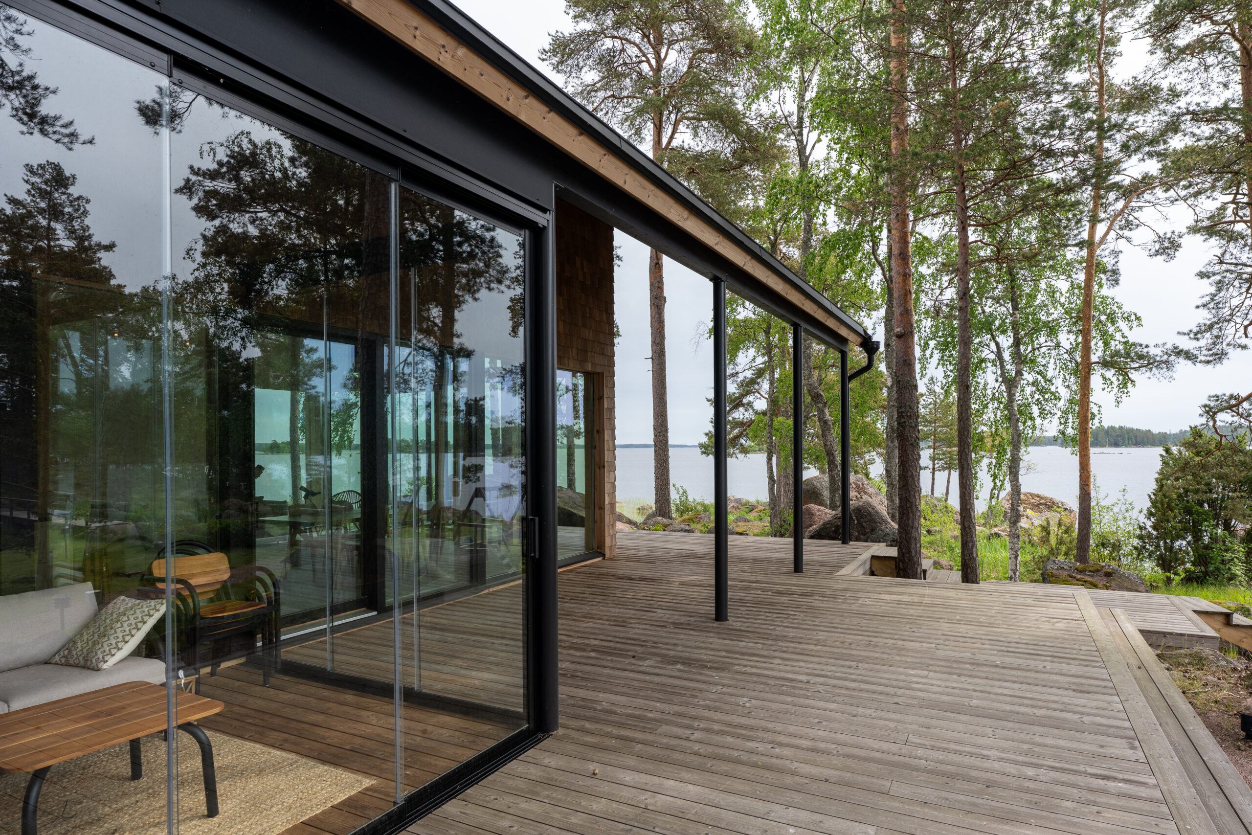 Aasta Tehasemaja 2025 konkursi “Parim eramu” võitja Finnlog OÜ – eramu Soomes. Hoone arhitekt: Arkkitehdit Sankari Oy. Foto: Finnlog OÜ