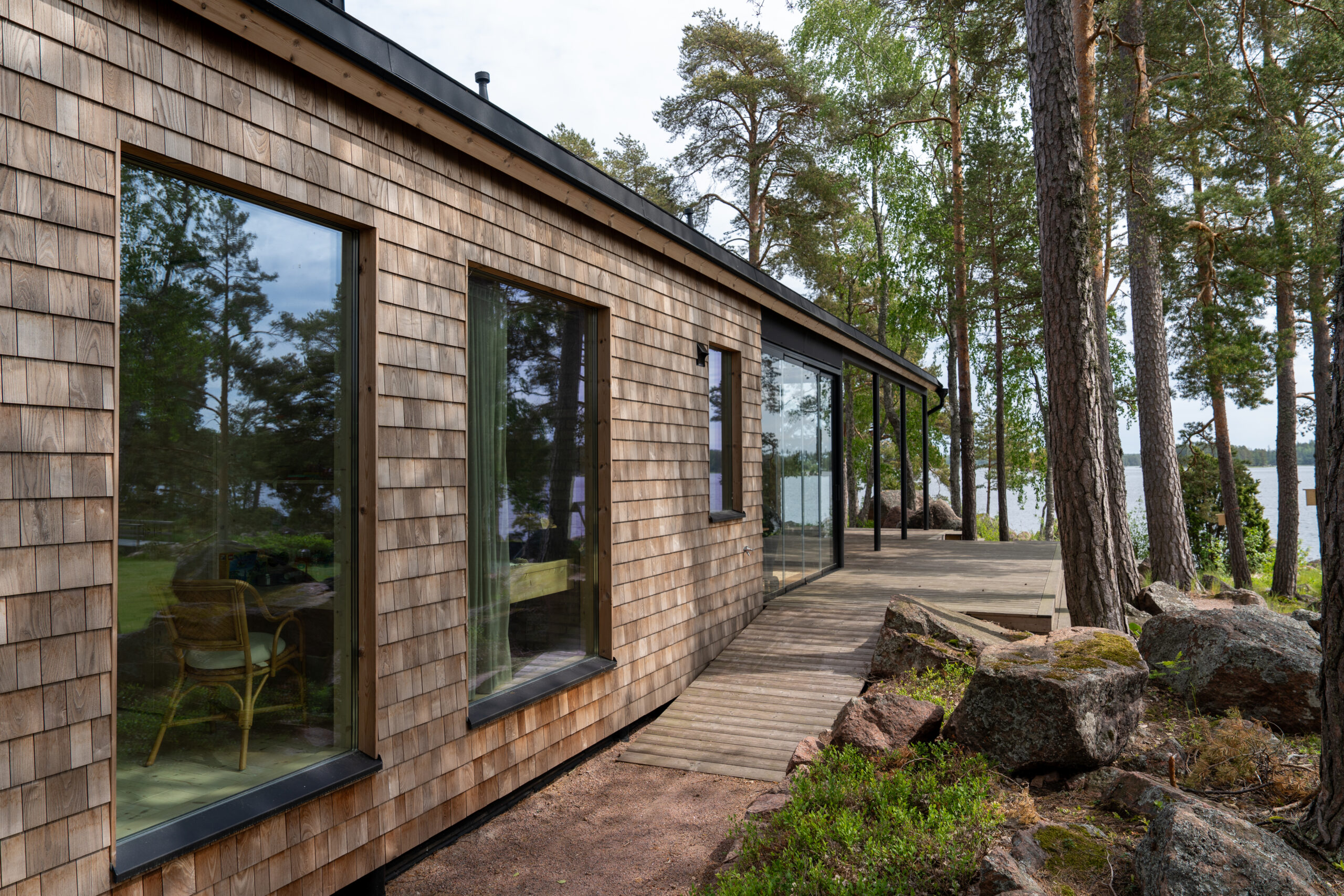 Aasta Tehasemaja 2025 konkursi “Parim eramu” võitja Finnlog OÜ – eramu Soomes. Hoone arhitekt: Arkkitehdit Sankari Oy. Foto: Finnlog OÜ