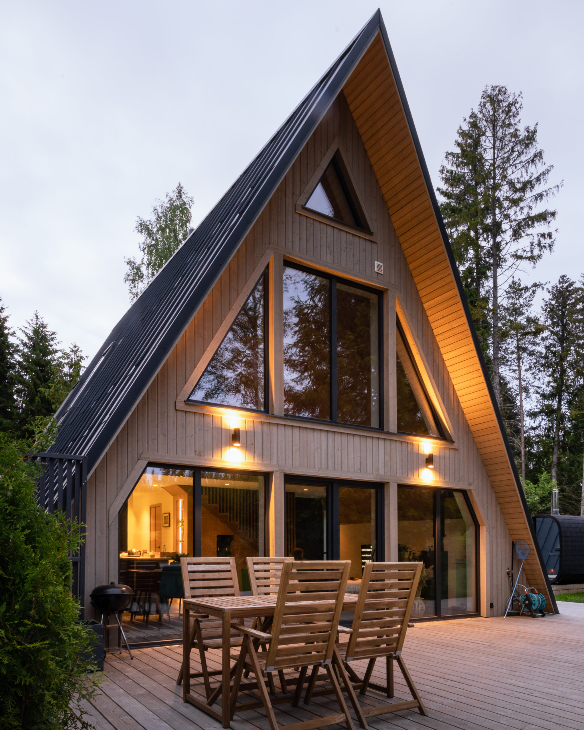 Avrame OÜ, summer house in Salmistu Audience Choice Award (Delfi moodnekodu.ee readers) & Nordic Render Special Award – Prefab House of the Year 2025 Photo: Silvo Voznesenski