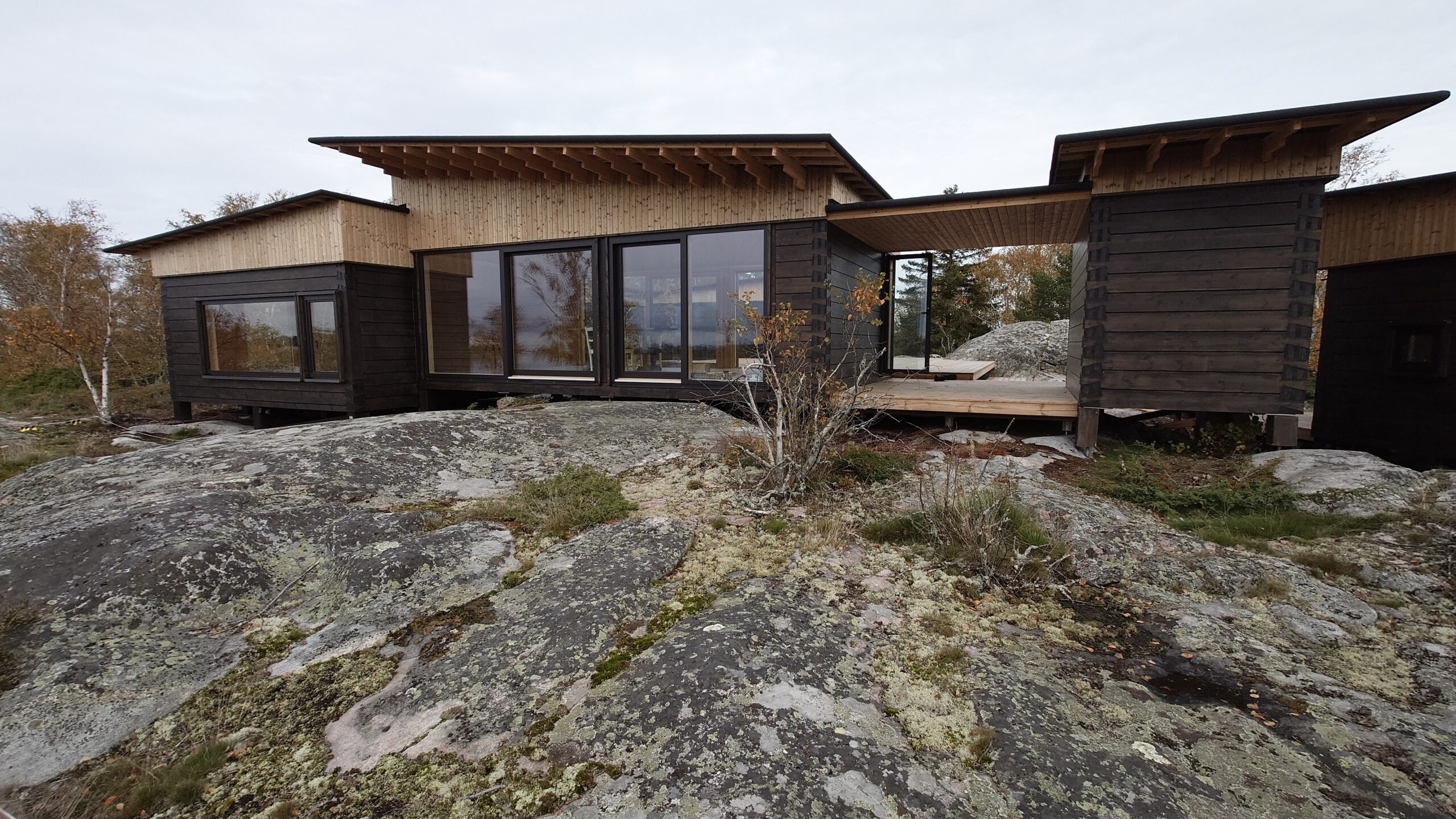 Estonian Log Cabins OÜ_Eramu Soome Turu saarestiku suvilakompleks