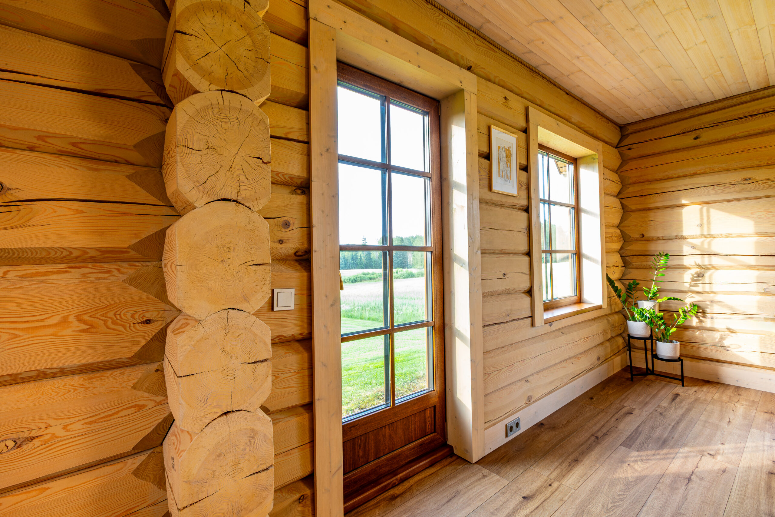 Aasta Tehasemaja 2025 - parim käsitöö palkmaja eripreemia Vipson Projekt OÜ käsitöö palkelamu Võrumaal. Arhitekt: Ragnar Palm. Foto: Aigar Nagel