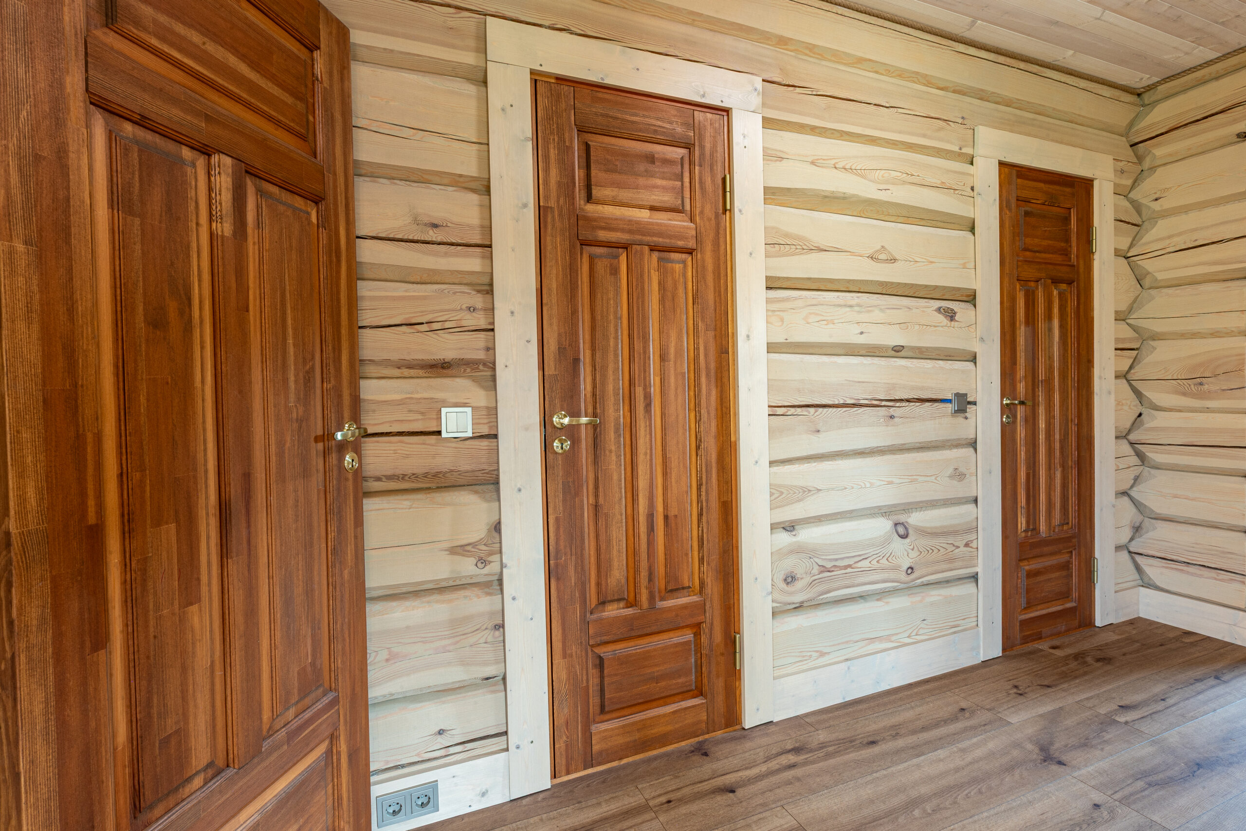 Aasta Tehasemaja 2025 - parim käsitöö palkmaja eripreemia Vipson Projekt OÜ käsitöö palkelamu Võrumaal. Arhitekt: Ragnar Palm. Foto: Aigar Nagel