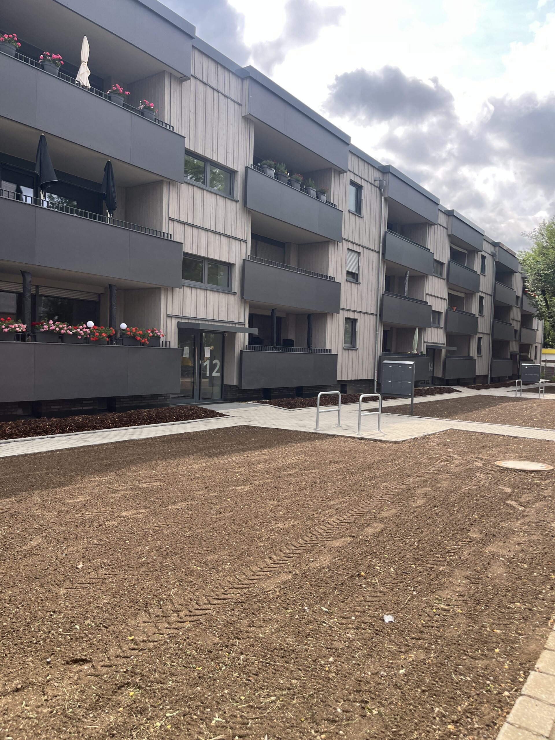 Fassaadielementide renoveerimisprojekt Düsseldorfis- Matek AS. Arhitekt: Henric Wagner, Mari Klement. Foto: Matek AS, Lasita Aken AS