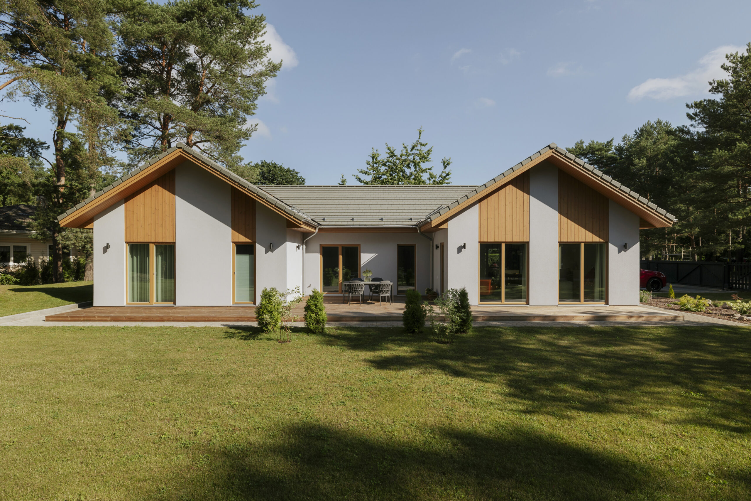 Aasta Tehasemaja 2025 - ESSVE eripreemia Nord Homes OÜ privaatne eramu Pirital. Arhitekt: Nordwell arhitektid (Oksana Karula). Foto: Edmond Mäll