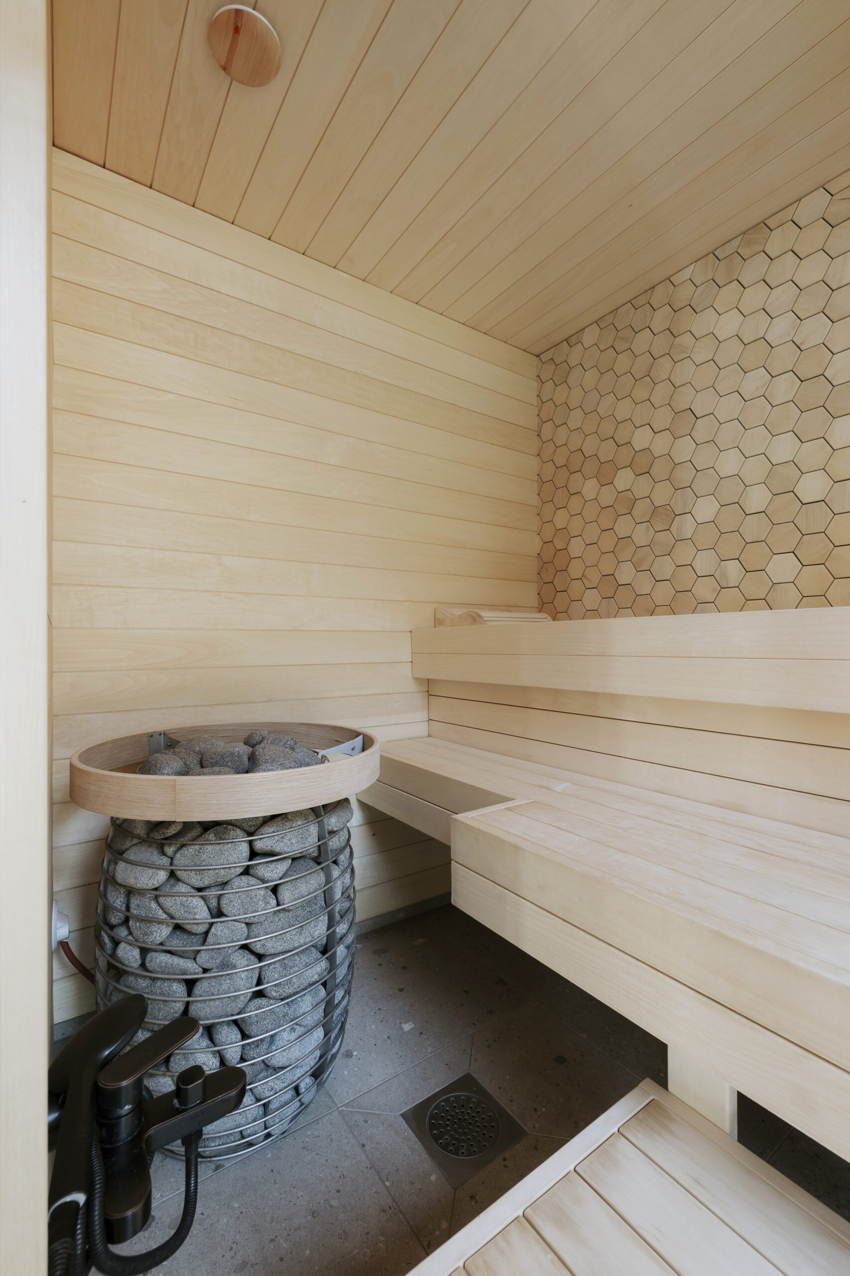 Aasta Tehasemaja 2025 - ESSVE eripreemia Nord Homes OÜ privaatne eramu Pirital. Arhitekt: Nordwell arhitektid (Oksana Karula). Foto: Edmond Mäll