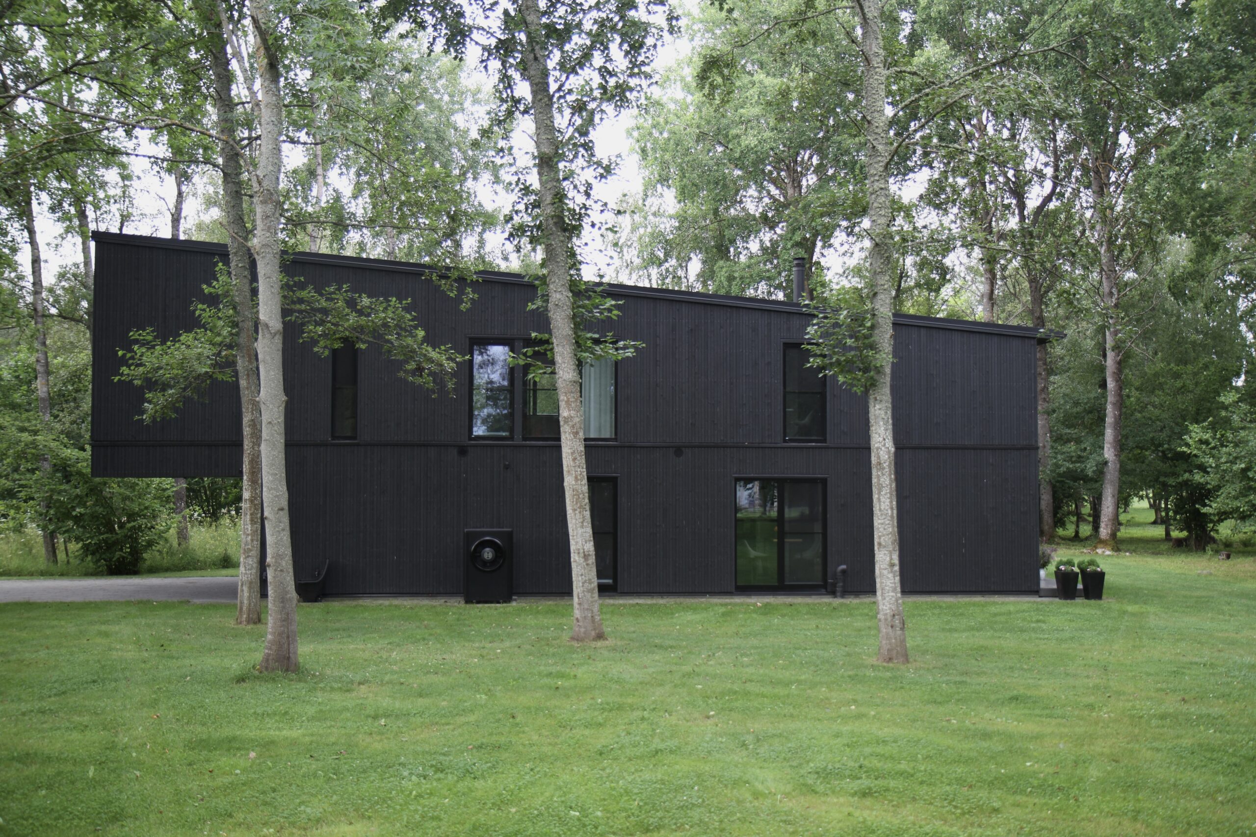 Elementmaja Jõelähtmes- Matek AS. Arhitekt: Andres Põime Foto: Matek AS, Lasita Aken AS