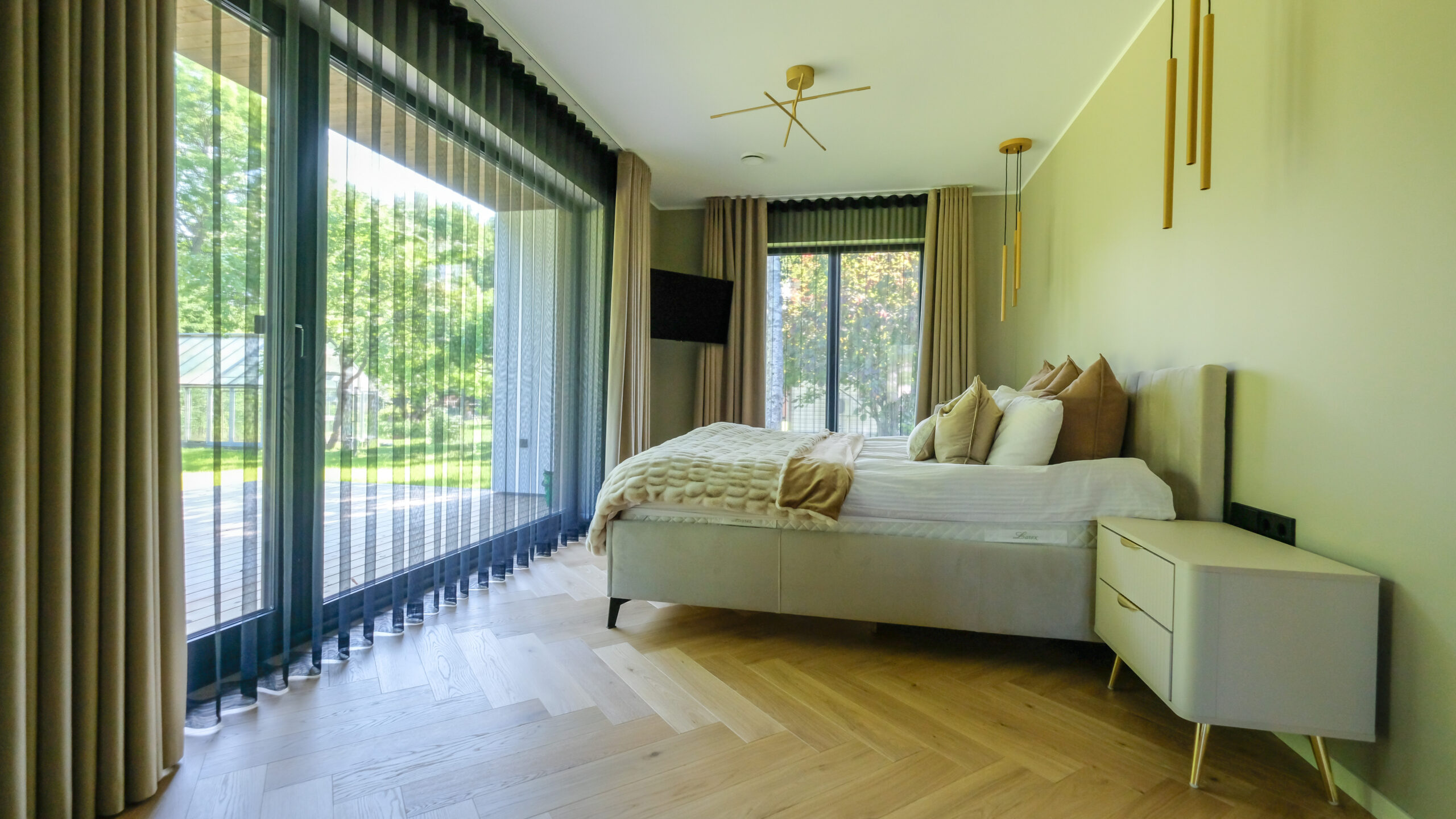 Timbeco Woodhouse OÜ elementeramu Saues. Arhitektuur: Nordwell arhitektid, Oksana Karula, Anton Anufriev Foto: Timbeco Woodhouse OÜ